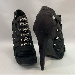 Women’s black platform open toe bootie
